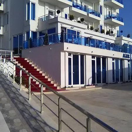 Aler Holiday Inn Saranda Zewnętrze zdjęcie