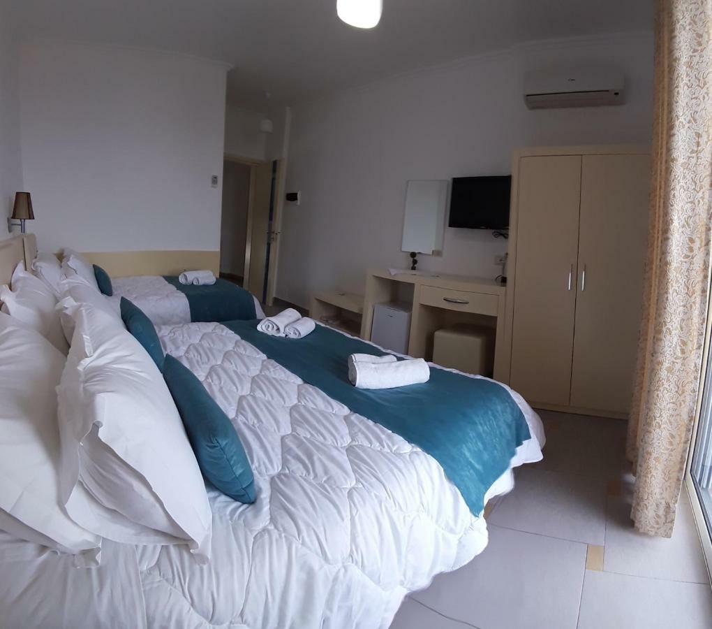 Aler Holiday Inn Saranda Zewnętrze zdjęcie